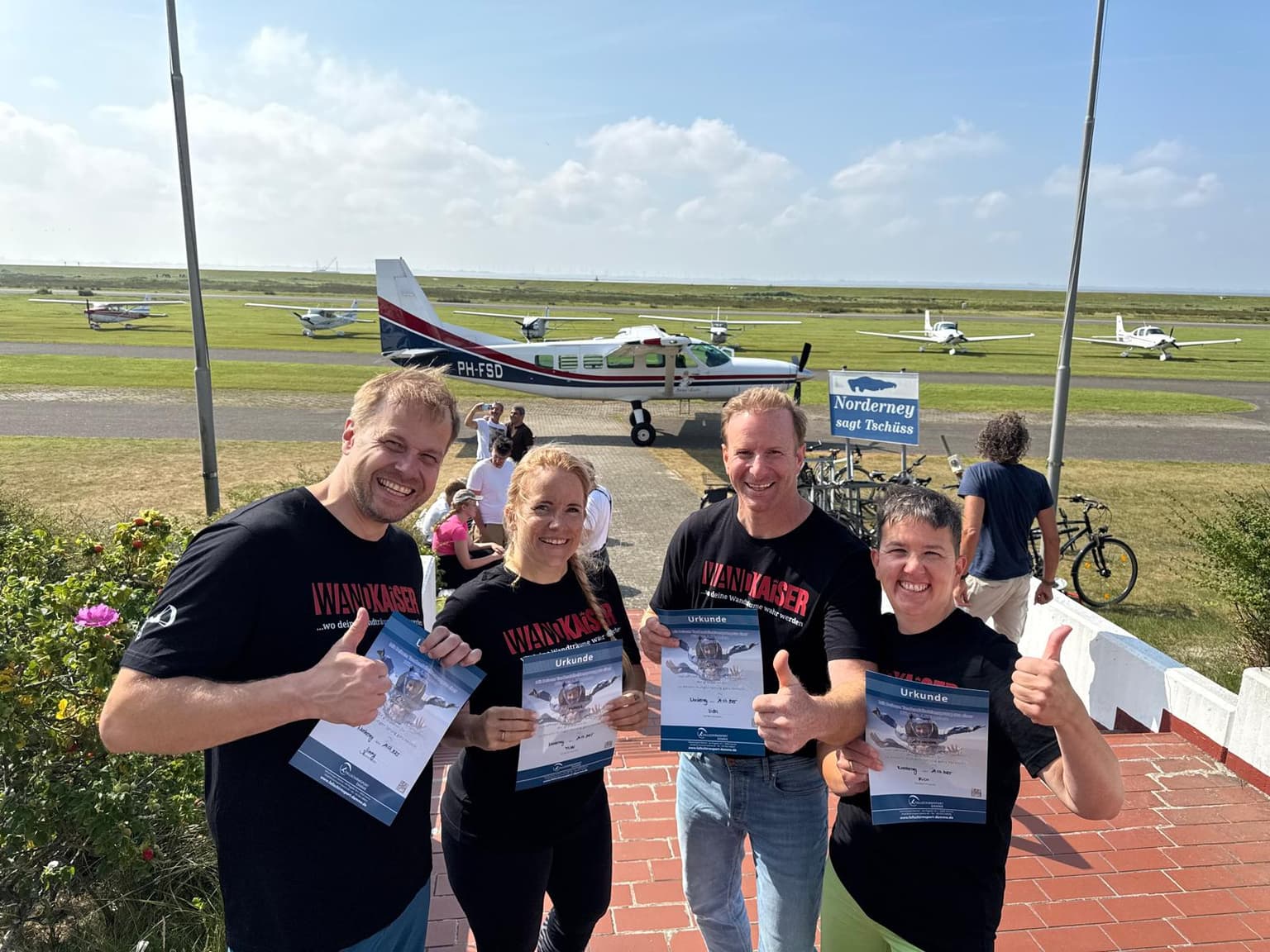 Mehrere Teilnehmer am Wandkaiser-Event.